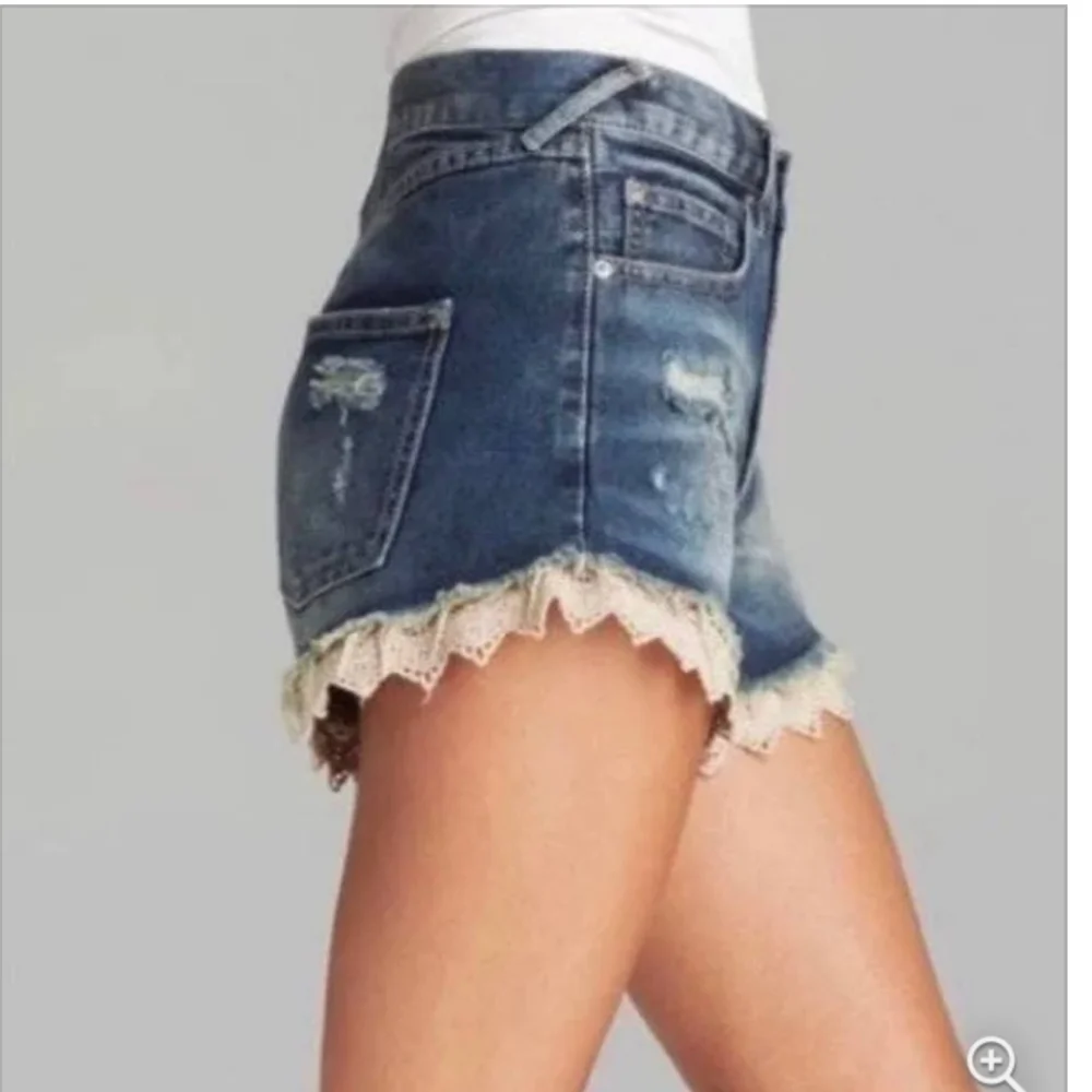 Free People Lacey Lace High Rise Denim Distressed Shorts 27